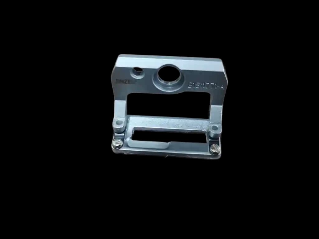 Imagen 1 de Pie Prensatelas de Ojaladora B1552-771-0A0 para Máquinas de Coser Industriales